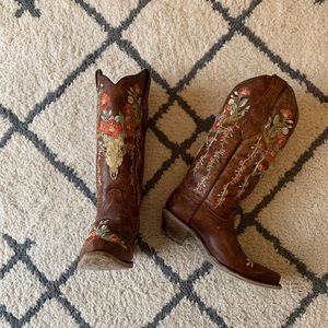 Corral Deer Skull Floral Cowboy Boots